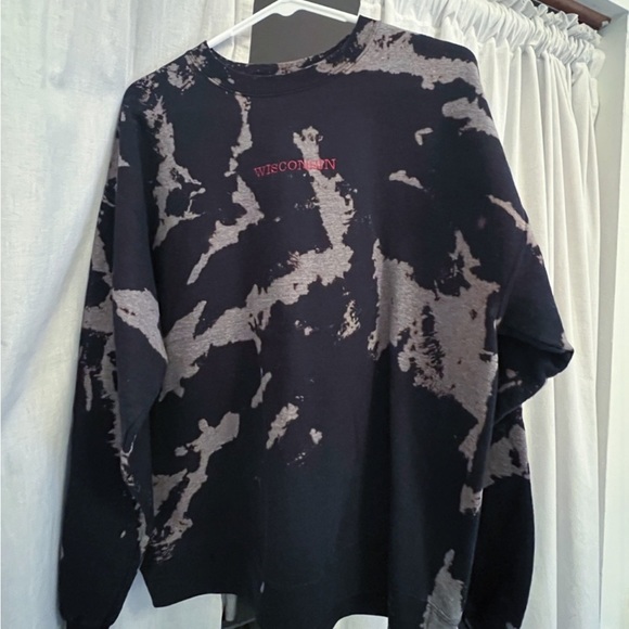 Sweaters - Tie dye Wisconsin badgers crew neck